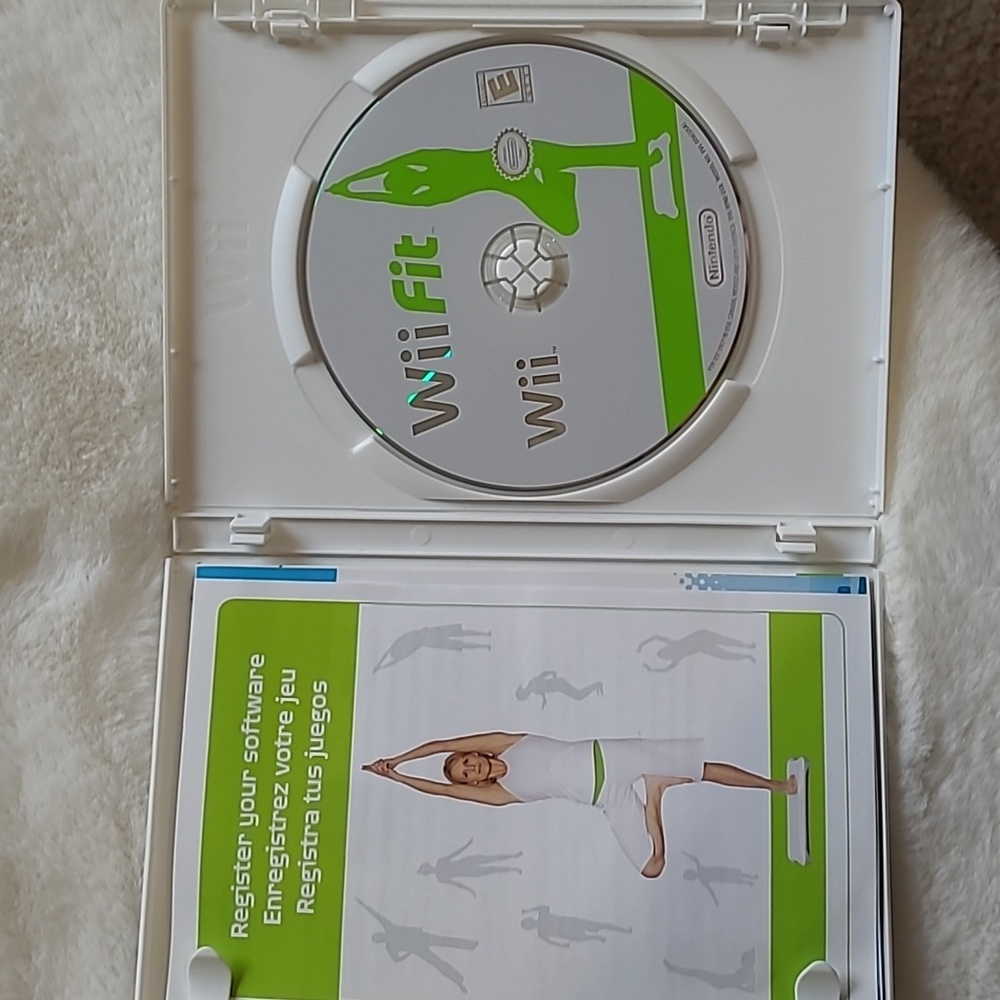 Wii Fit Video Game - Picture 5 of 6
